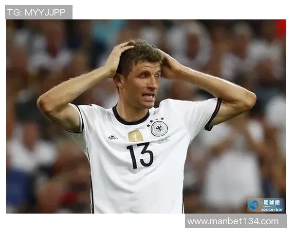 历史前三足球球星的传奇对决与荣光时刻解析