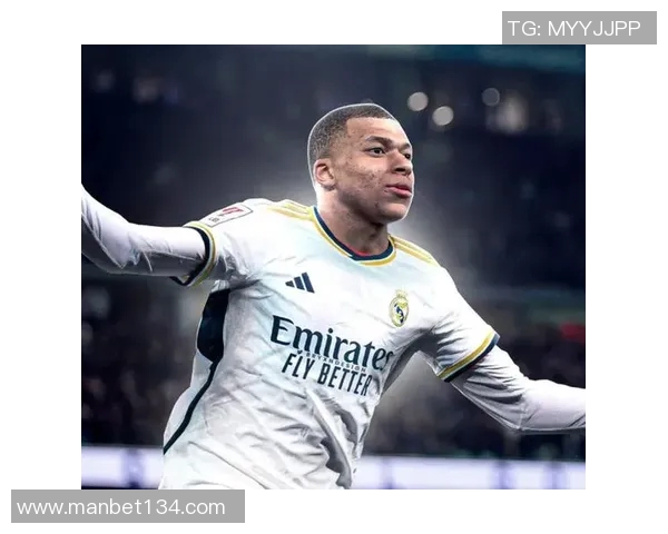 足球女博主热度排行揭秘 盘点第一位球星背后的独特魅力 足球女博主热度排行揭秘 盘点第一位球星背后的独特魅力