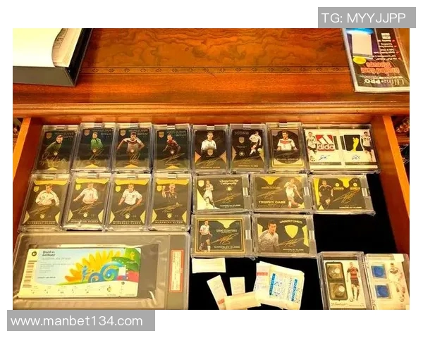 足球球星卡印签的市场价值分析及投资前景探讨